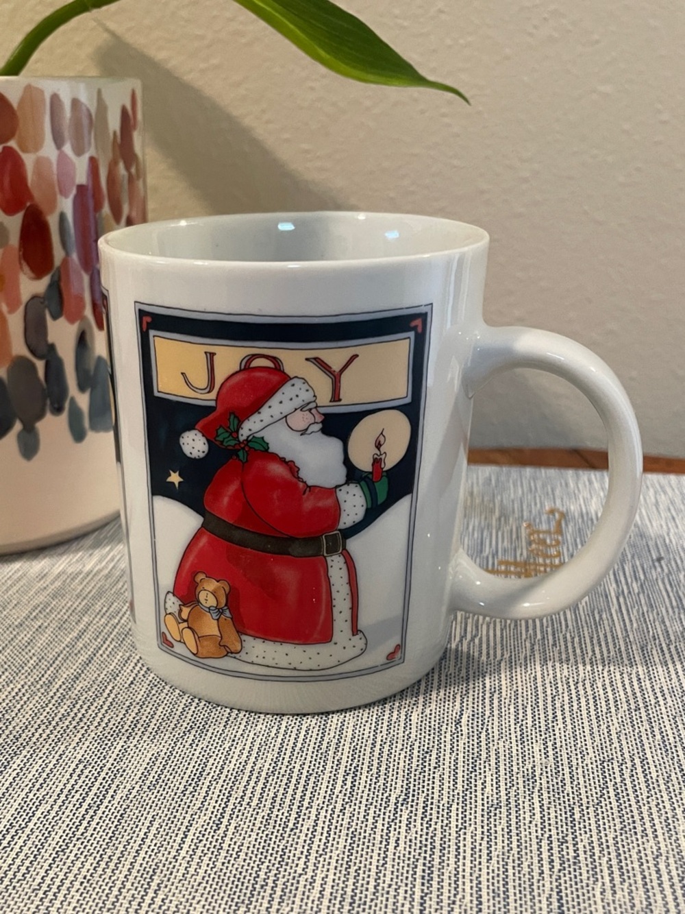 Vintage 1991 Houston Foods Christmas “JOY” Santa Mug – Holiday Ceramic